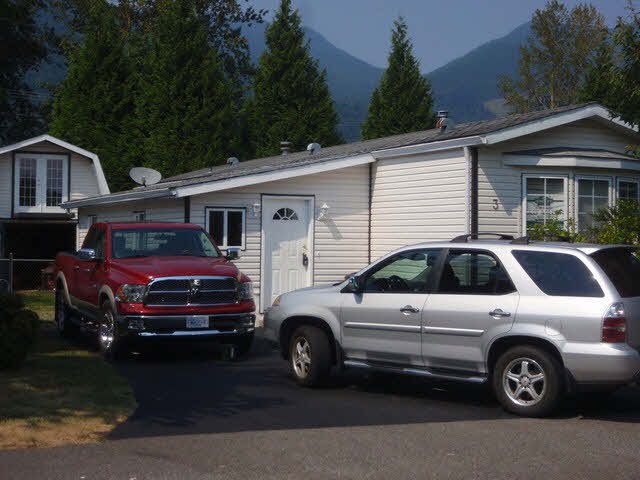 Main Photo: 3 41168 LOUGHEED HIGHWAY in : Dewdney Deroche Manufactured Home for sale : MLS®# F1420190