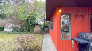 Photo 36: 1061 Hulford St in Saanich: SE Quadra House for sale (Saanich East)  : MLS®# 921644