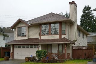Photo 1: 908 HERRMANN STREET: House for sale : MLS®# V1104987