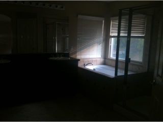 Photo 11: EAST ESCONDIDO House for sale : 3 bedrooms : 273 Oak Valley in Escondido