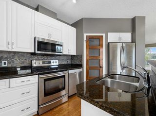 Photo 12: 304 Mckenzie Towne Link SE in Calgary: McKenzie Towne Row/Townhouse for sale : MLS®# A2070329