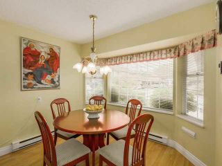 Photo 5: 17 7740 ABERCROMBIE Drive in Richmond: Brighouse South Townhouse for sale in "THE MEADOWS" : MLS®# V1124631