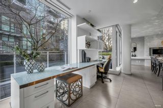 Photo 15: 104 1139 W CORDOVA Street in Vancouver: Coal Harbour Townhouse for sale in "Two Harbour Green" (Vancouver West)  : MLS®# R2769179