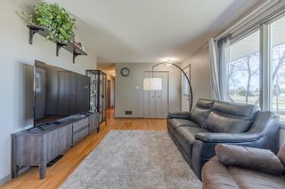 Photo 3: 862 Lindsay Street in Winnipeg: River Heights South Residential for sale (1D)  : MLS®# 202225256