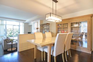 Photo 8: 6022 CHANCELLOR Mews in Vancouver: University VW Townhouse for sale in "CHANCELLOR HOUSE" (Vancouver West)  : MLS®# R2687301