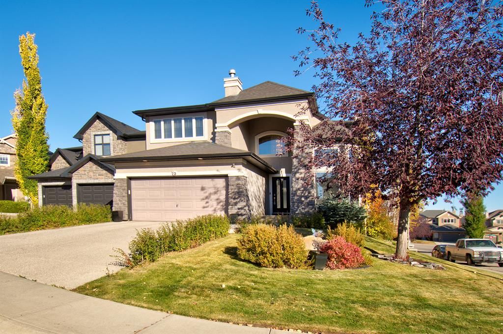 Main Photo: 93 Evercreek Bluffs Crescent SW in Calgary: Evergreen Detached for sale : MLS®# A2005446