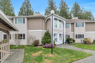 Photo 2: 19 14850 100 Avenue in Surrey: Guildford Townhouse for sale (North Surrey)  : MLS®# R2870016