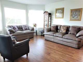 Photo 3: 9432 STANLEY Street in Chilliwack: Chilliwack N Yale-Well House for sale : MLS®# R2426701