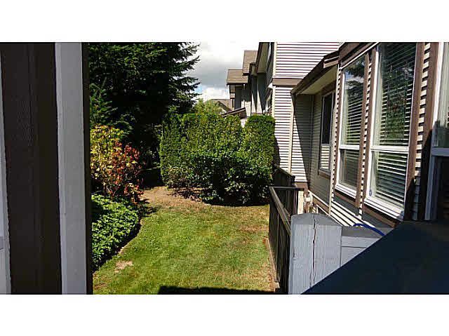 Photo 9: Photos: 45 8250 158 Street in Surrey: Fleetwood Tynehead Townhouse for sale in "Montrose" : MLS®# F1447252