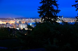 Photo 24: 2955 ST KILDA Avenue in North Vancouver: Upper Lonsdale House for sale : MLS®# V1059085