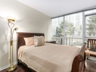 Photo 10: 304 1189 MELVILLE Street in Vancouver: Coal Harbour Condo for sale (Vancouver West)  : MLS®# R2858596