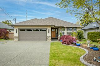 Photo 1: 2846 Muir Rd in Courtenay: CV Courtenay East House for sale (Comox Valley)  : MLS®# 875802