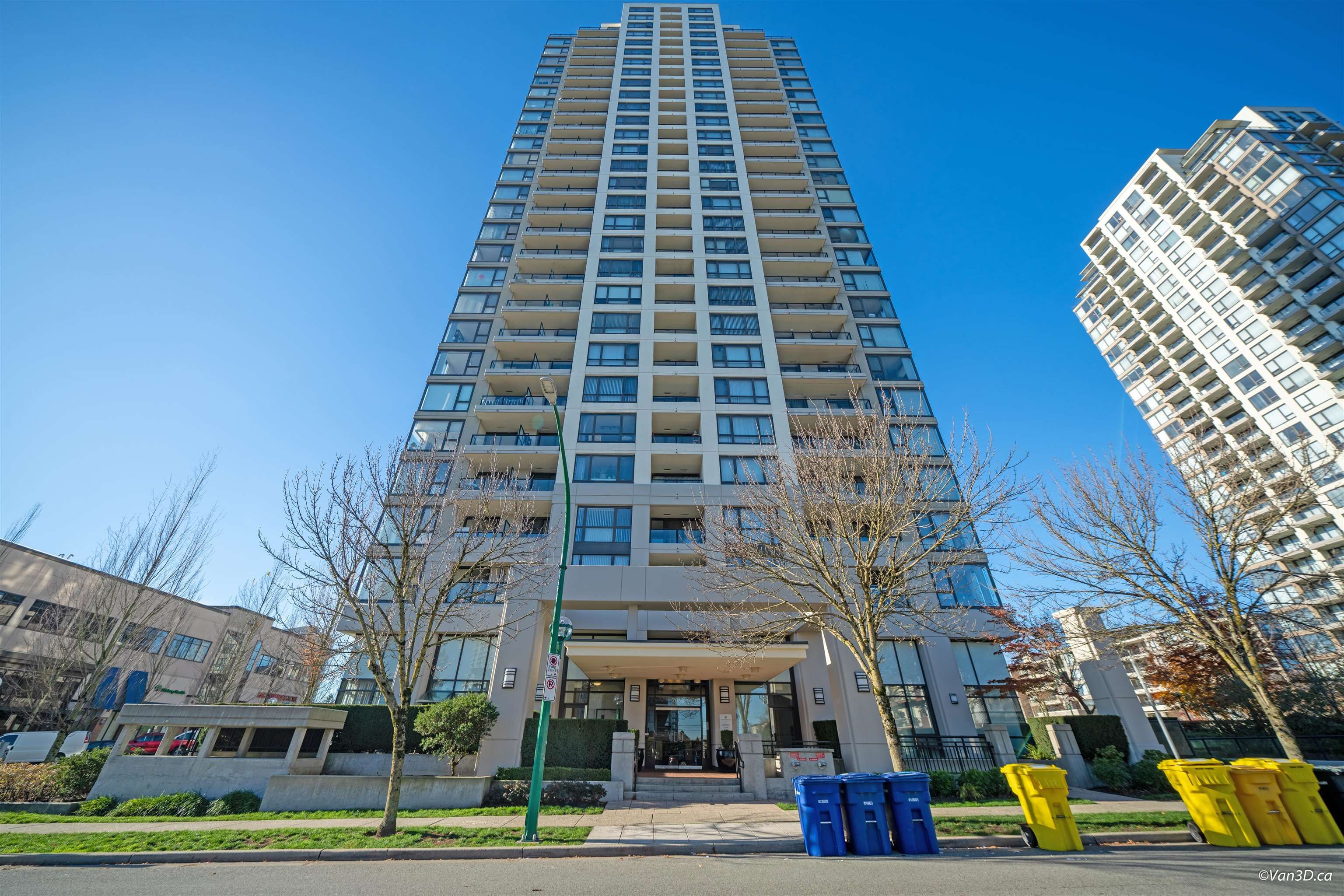 Main Photo: 1806 7063 HALL Avenue in Burnaby: Highgate Condo for sale in "Emerson" (Burnaby South)  : MLS®# R2833432