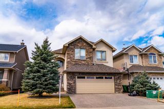 Photo 2: 168 Everglade Circle SW in Calgary: Evergreen Detached for sale : MLS®# A1213198