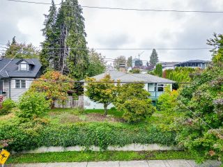 Photo 33: 1809 SEVENTH Avenue in New Westminster: West End NW House for sale in "Grimston Park" : MLS®# R2822292