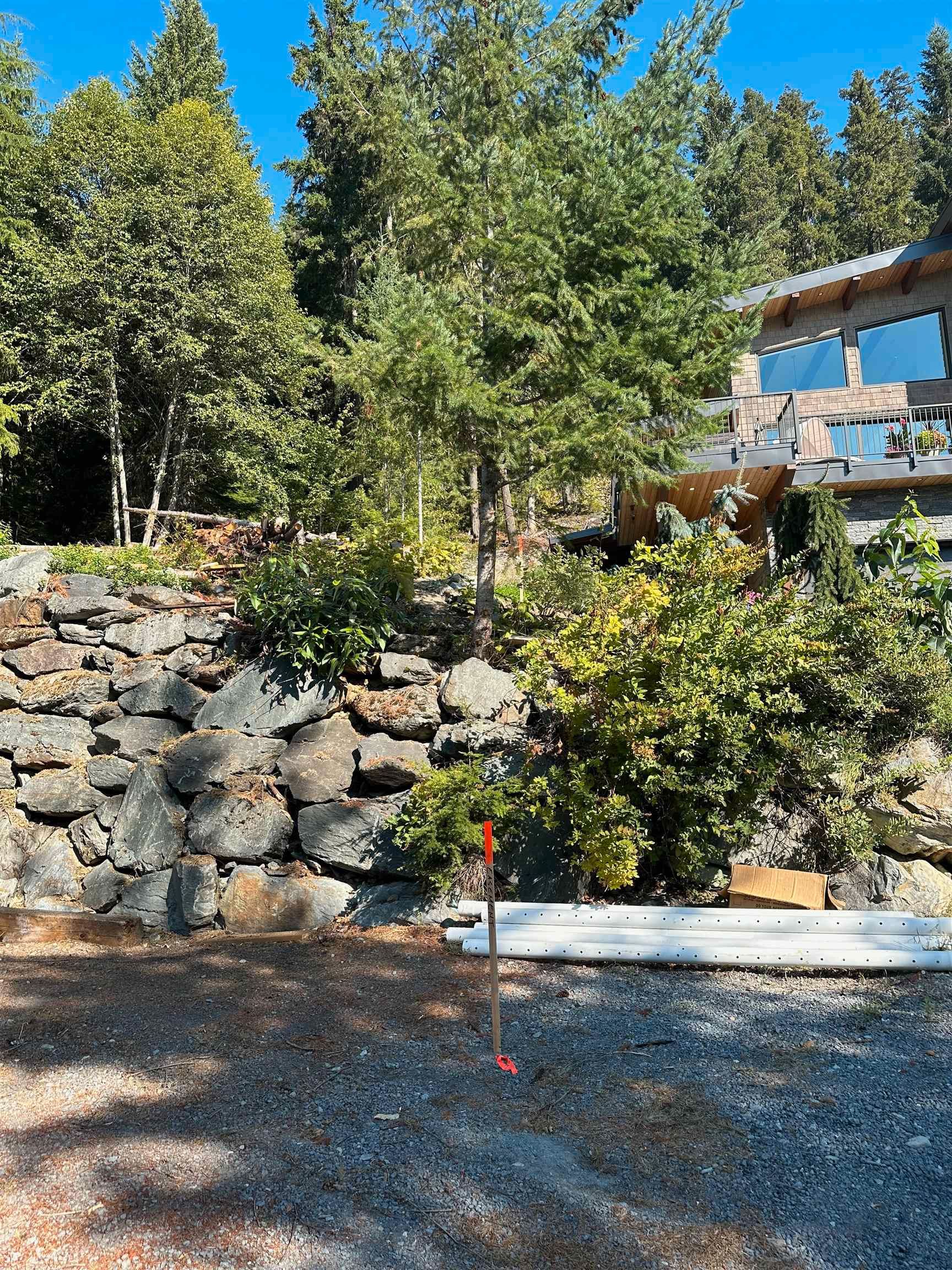 Main Photo: 9335 EMERALD Drive in Whistler: Emerald Estates House for sale : MLS®# R2811337
