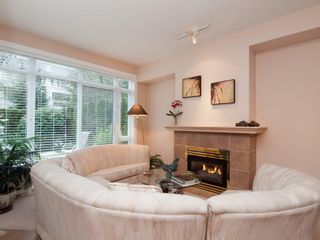 Photo 10: 105 3600 WINDCREST Drive in North Vancouver: Roche Point Townhouse for sale in "WINDSONG" : MLS®# V932458