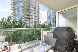 Photo 12: 605 1288 MARINASIDE Crescent in Vancouver: Yaletown Condo for sale in "CRESTMARK 1" (Vancouver West)  : MLS®# R2745613