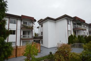Photo 2: 206 135 W 21ST Street in North Vancouver: Central Lonsdale Condo for sale in "DEL AMO" : MLS®# R2740620