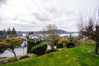 Photo 30: 3951 BLANTYRE Place in North Vancouver: Roche Point House for sale : MLS®# R2757246
