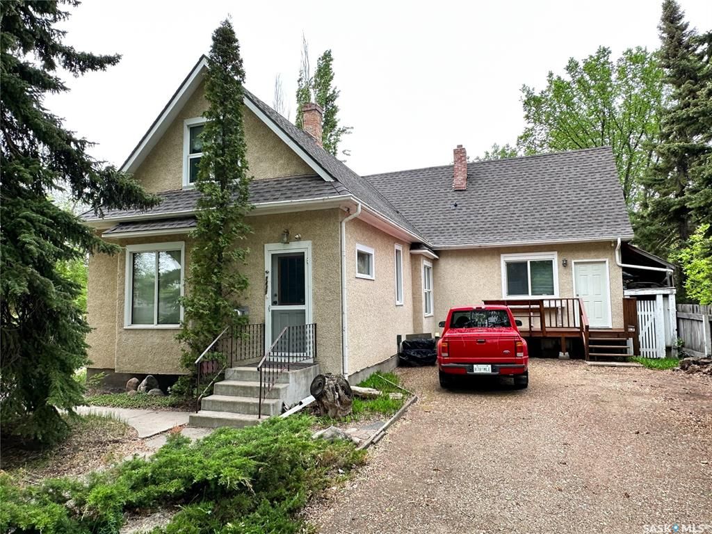 Main Photo: 1411 105th Street in North Battleford: Sapp Valley Residential for sale : MLS®# SK930054