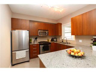 Photo 4: 410 5885 IRMIN Street in Burnaby: Metrotown Condo for sale (Burnaby South)  : MLS®# V914594