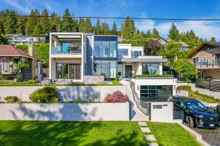 Photo 1: 392 VENTURA Crescent in North Vancouver: Upper Delbrook House for sale : MLS®# R2791733