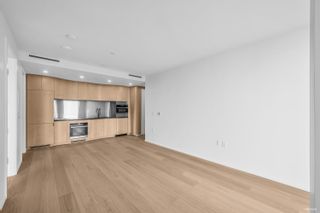 Photo 2: 1206 1568 ALBERNI Street in Vancouver: West End VW Condo for sale (Vancouver West)  : MLS®# R2870988