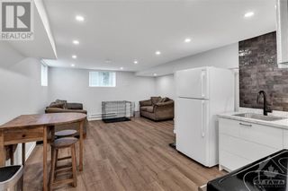 Photo 20: 345 CUNNINGHAM AVENUE in Ottawa: House for sale : MLS®# 1377432
