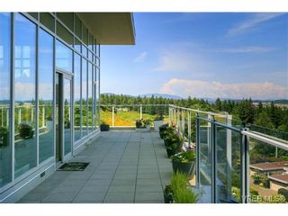 Photo 8: 601 748 Sayward Hill Terrace in Victoria: Cordova Bay Condo for sale : MLS®# 351568
