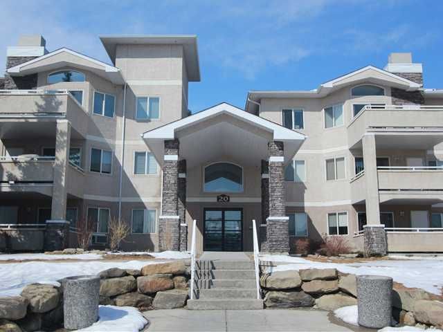 Main Photo: 214 20 Country Hills View NW in CALGARY: Country Hills Condo for sale (Calgary)  : MLS®# C3607755