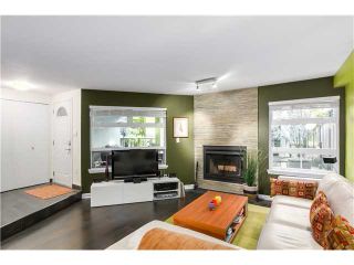 Photo 3: 17 1350 W 6TH Avenue in Vancouver: Fairview VW Townhouse for sale in "PEPPER RIDGE" (Vancouver West)  : MLS®# V1094949