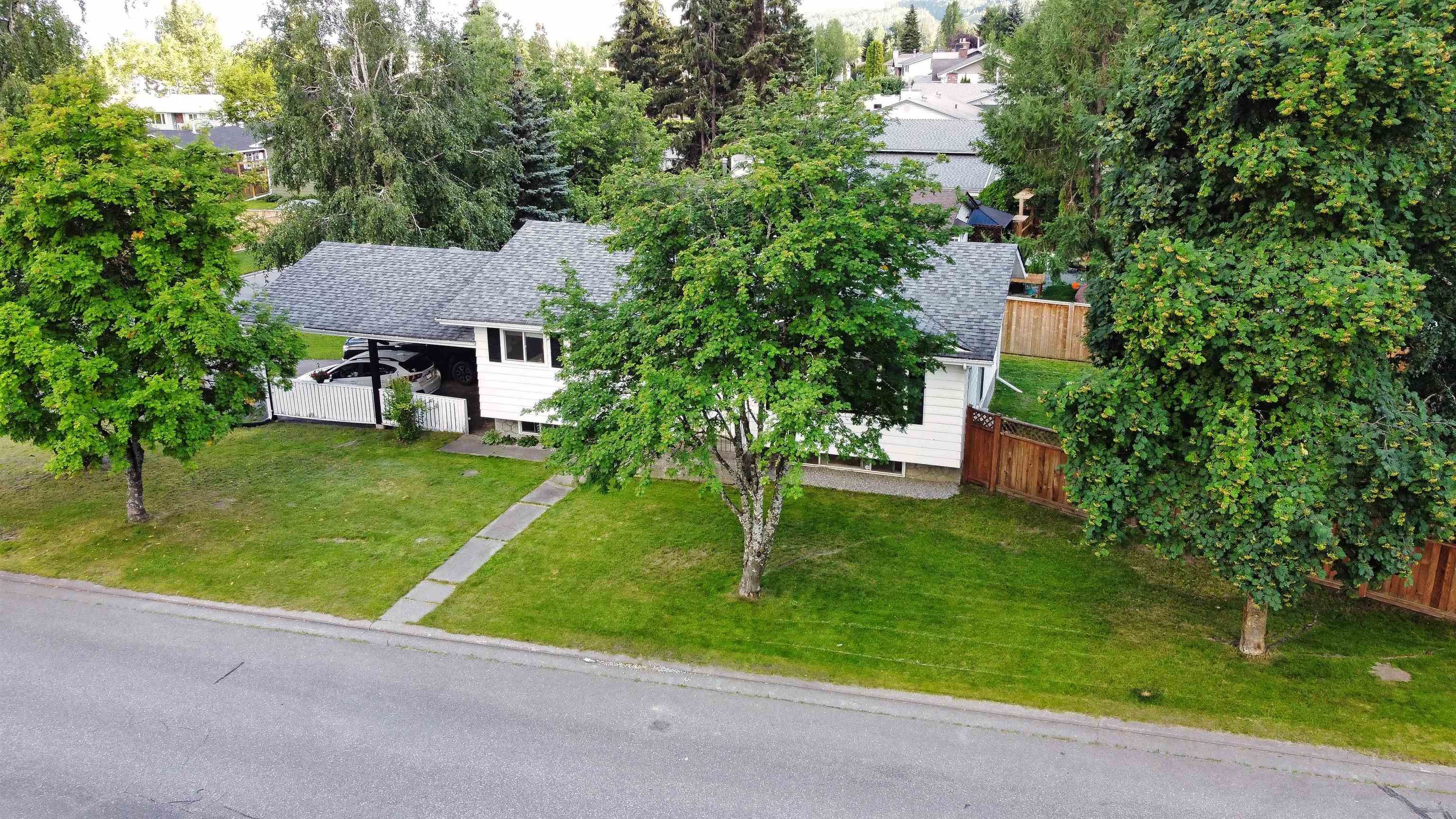 Main Photo: 4795 FREIMULLER Avenue in Prince George: Heritage House for sale (PG City West)  : MLS®# R2712449