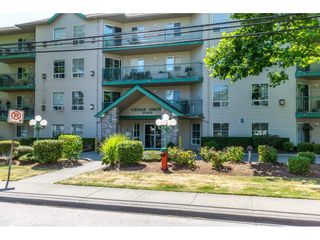 Photo 1: 110 2435 CENTER Street in Abbotsford: Abbotsford West Condo for sale in "Cedar Grove Place" : MLS®# R2186088