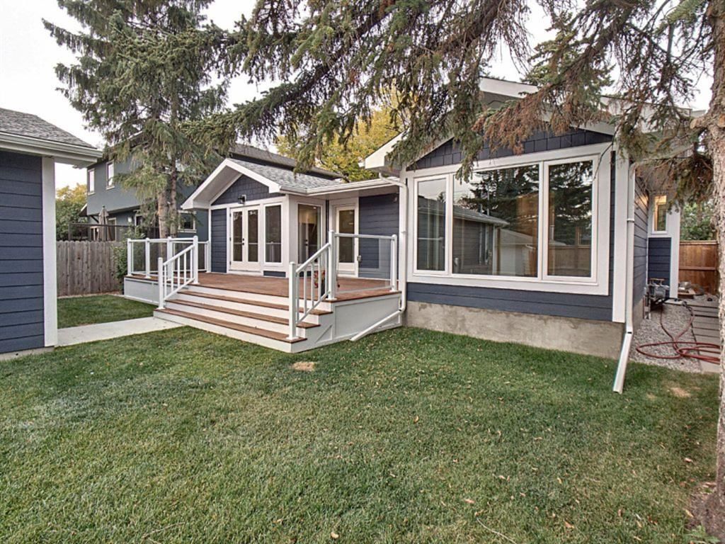 Photo 30: Photos: 30 Westwood Drive SW in Calgary: Westgate Detached for sale : MLS®# A1039725