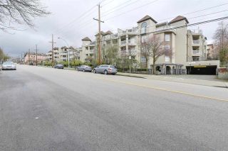 Photo 14: 213 519 TWELFTH Street in New Westminster: Uptown NW Condo for sale : MLS®# R2252100