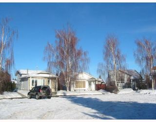 Photo 17: 8 MILLCREST Green SW in CALGARY: Millrise Residential Detached Single Family for sale (Calgary)  : MLS®# C3361633
