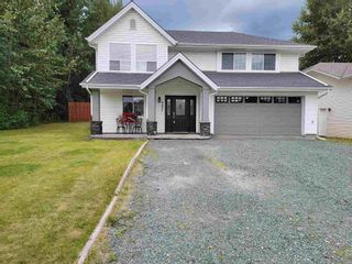 Photo 1: 4487 WHEELER Road in Prince George: Charella/Starlane House for sale (PG City South (Zone 74))  : MLS®# R2605274
