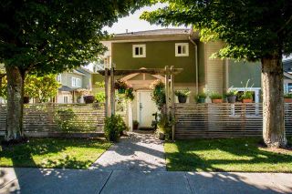 Main Photo: 1 1233 W 16TH STREET in North Vancouver: Norgate Townhouse for sale : MLS®# R2204163