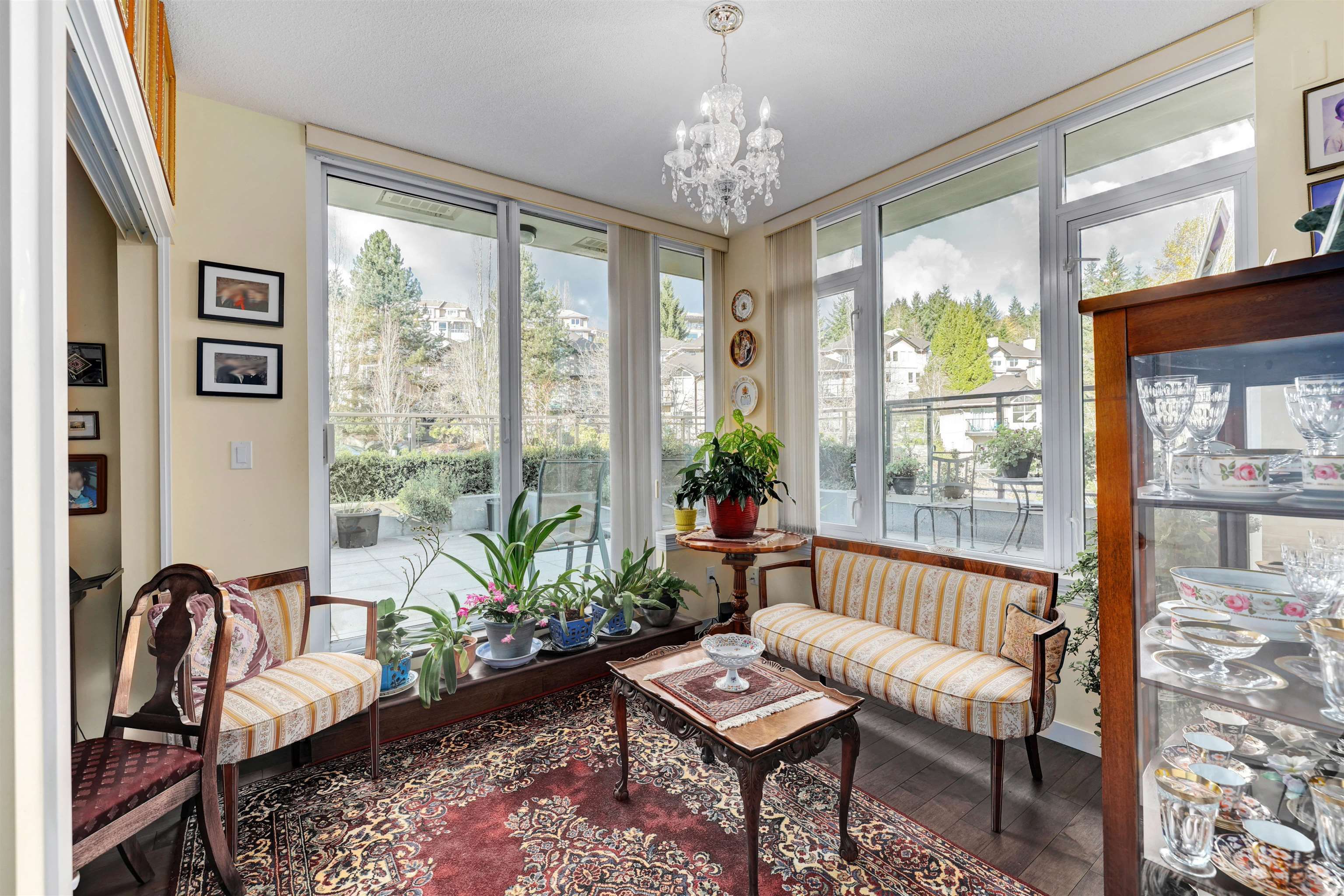 Photo 12: Photos: 806 2950 PANORAMA Drive in Coquitlam: Westwood Plateau Condo for sale in "The Cascades" : MLS®# R2633935