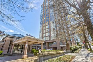 Photo 2: 201 2668 ASH Street in Vancouver: Fairview VW Condo for sale in "Cambridge Gardens" (Vancouver West)  : MLS®# R2870278