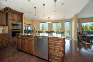 Photo 11: 36 Westpark Court SW in Calgary: West Springs Detached for sale : MLS®# A1214183
