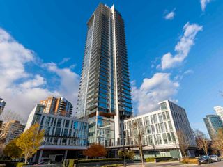 Photo 1: PH2 4360 BERESFORD Street in Burnaby: Metrotown Condo for sale in "MODELLO" (Burnaby South)  : MLS®# R2741477