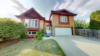 Photo 1: 14 High Point Drive in Winnipeg: House for sale : MLS®# 202319873
