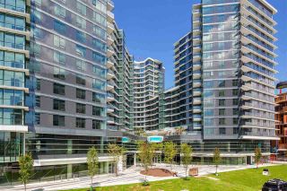 Photo 1: 1028 68 SMITHE Street in Vancouver: Yaletown Condo for sale in "ONE PACIFIC" (Vancouver West)  : MLS®# R2137913