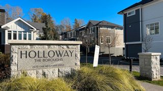 Photo 1: 121 2070 OAK MEADOWS Drive in Surrey: Grandview Surrey Townhouse for sale in "HOLLOWAY @ THE BOROUGHS" (South Surrey White Rock)  : MLS®# R2845239