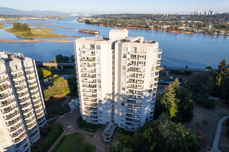 FEATURED LISTING: 1203 - 69 JAMIESON Court New Westminster