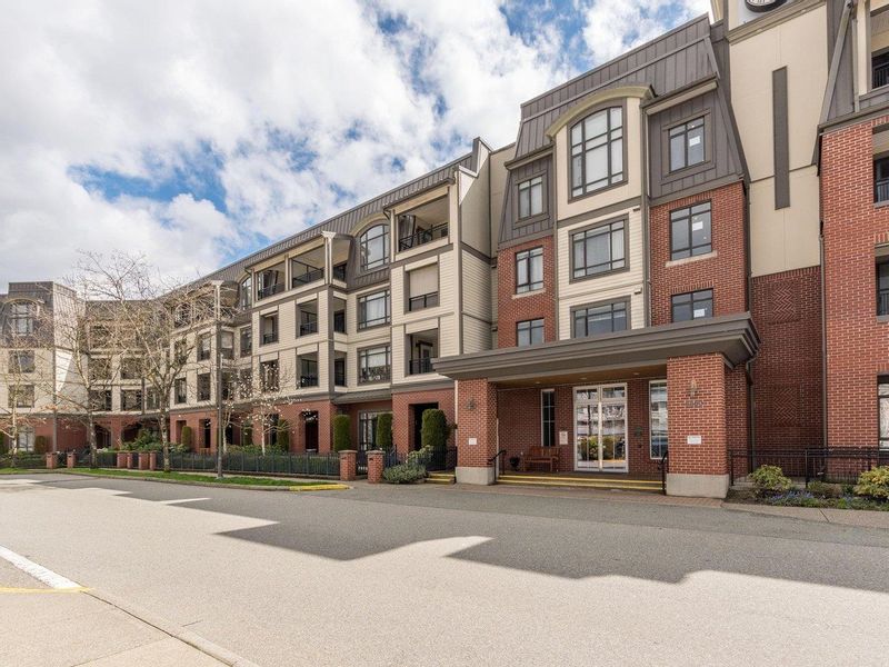 FEATURED LISTING: 224 - 8880 202 Street Langley