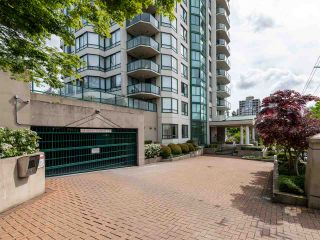 Photo 25: 1804 121 TENTH Street in New Westminster: Uptown NW Condo for sale in "VISTA ROYALE" : MLS®# R2469660