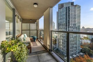 Photo 2: 1904 989 BEATTY STREET in Vancouver: Yaletown Condo for sale (Vancouver West)  : MLS®# R2514238